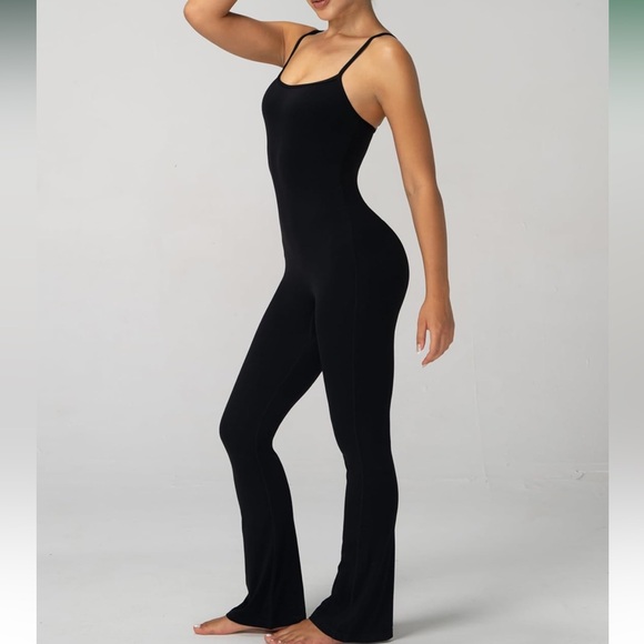 OQQ NWT Black Ribbed High Compression Flair Leg Adjustable Strap Jumpsuit - Picture 3 of 5